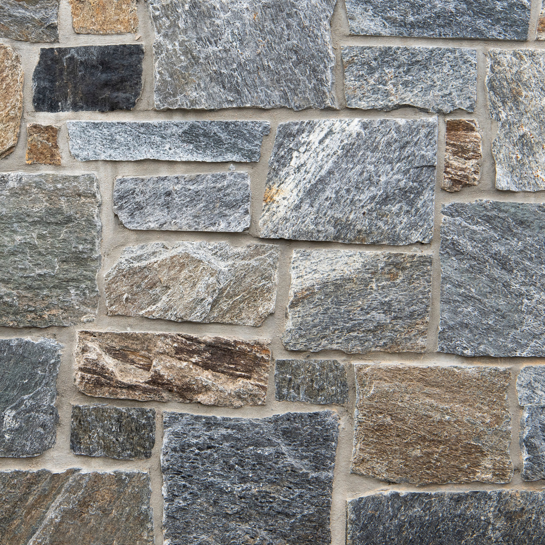 Chesapeake Roughly Rectangular Stone Veneer from Natural Facing