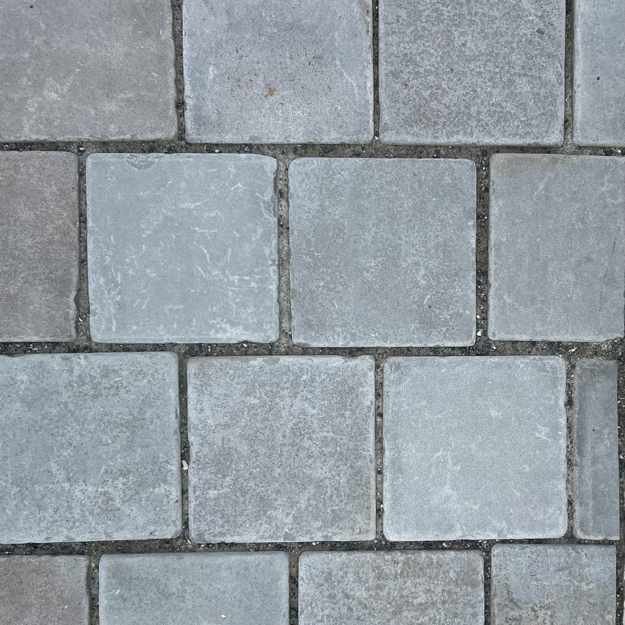 Tumbled Bluestone Paver